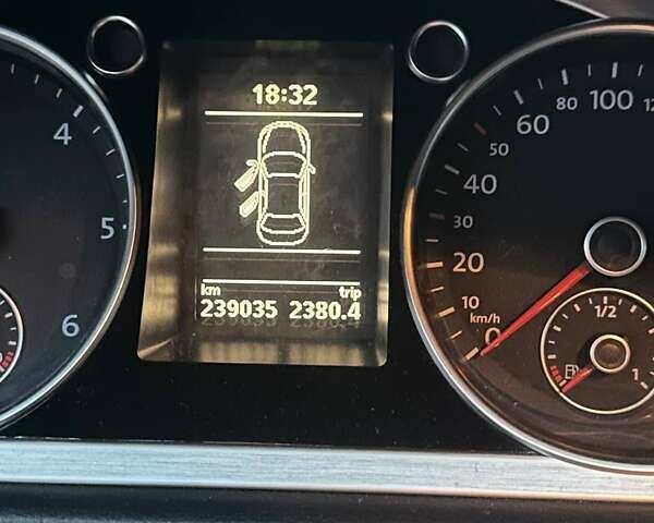 Серый Фольксваген CC / Passat CC, объемом двигателя 1.97 л и пробегом 240 тыс. км за 10200 $, фото 3 на Automoto.ua