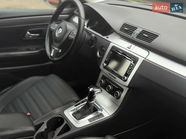 Серый Фольксваген CC / Passat CC, объемом двигателя 1.98 л и пробегом 212 тыс. км за 7700 $, фото 13 на Automoto.ua