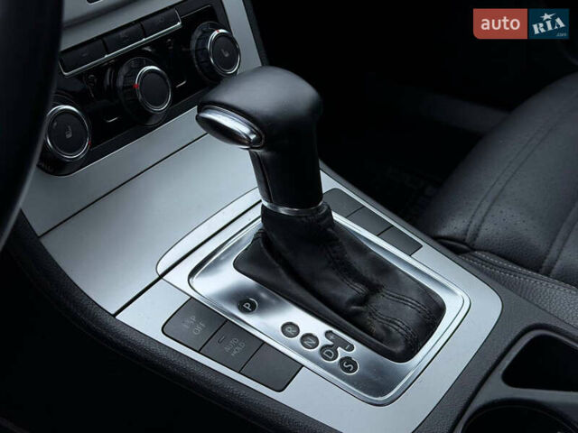 Серый Фольксваген CC / Passat CC, объемом двигателя 1.98 л и пробегом 277 тыс. км за 8250 $, фото 20 на Automoto.ua