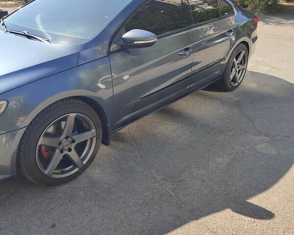 Сірий Фольксваген CC / Passat CC, об'ємом двигуна 1.98 л та пробігом 206 тис. км за 7500 $, фото 10 на Automoto.ua