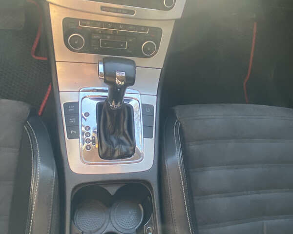 Серый Фольксваген CC / Passat CC, объемом двигателя 1.8 л и пробегом 238 тыс. км за 8000 $, фото 12 на Automoto.ua