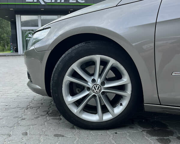 Серый Фольксваген CC / Passat CC, объемом двигателя 1.97 л и пробегом 209 тыс. км за 9300 $, фото 8 на Automoto.ua