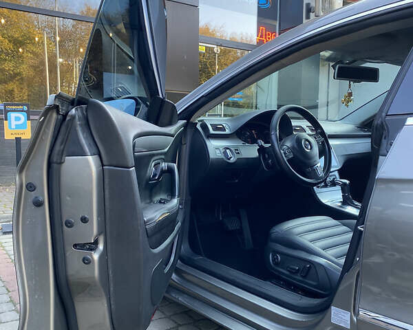 Серый Фольксваген CC / Passat CC, объемом двигателя 1.98 л и пробегом 202 тыс. км за 7000 $, фото 4 на Automoto.ua
