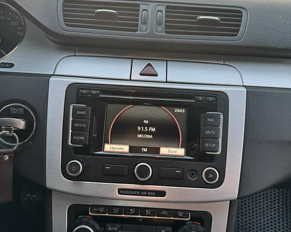 Серый Фольксваген CC / Passat CC, объемом двигателя 2 л и пробегом 250 тыс. км за 7500 $, фото 10 на Automoto.ua