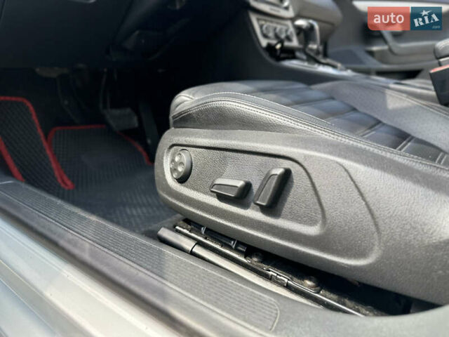 Сірий Фольксваген CC / Passat CC, об'ємом двигуна 1.98 л та пробігом 160 тис. км за 8399 $, фото 15 на Automoto.ua