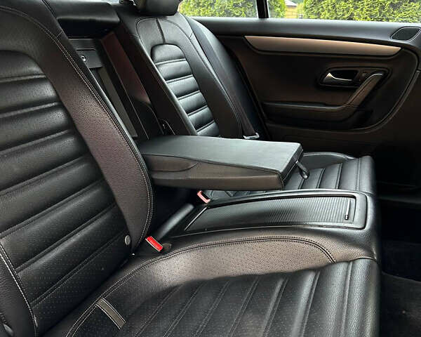 Серый Фольксваген CC / Passat CC, объемом двигателя 1.98 л и пробегом 237 тыс. км за 8100 $, фото 12 на Automoto.ua