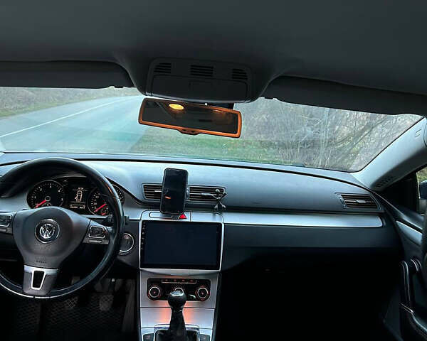 Сірий Фольксваген CC / Passat CC, об'ємом двигуна 1.97 л та пробігом 241 тис. км за 11079 $, фото 4 на Automoto.ua