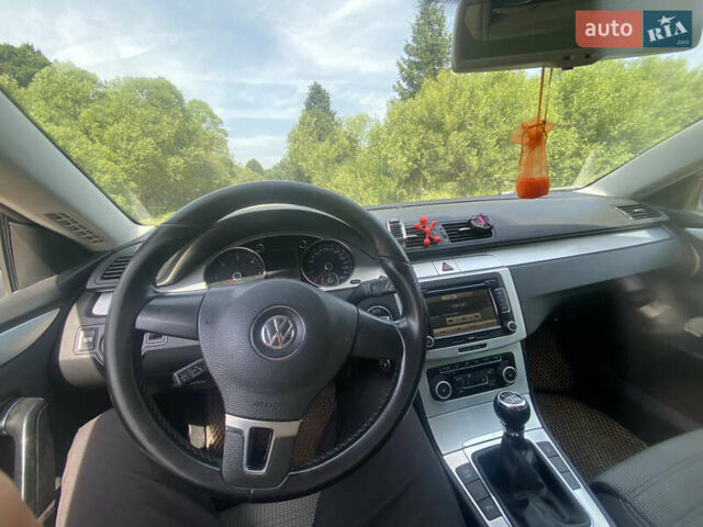 Серый Фольксваген CC / Passat CC, объемом двигателя 1.97 л и пробегом 210 тыс. км за 9700 $, фото 1 на Automoto.ua