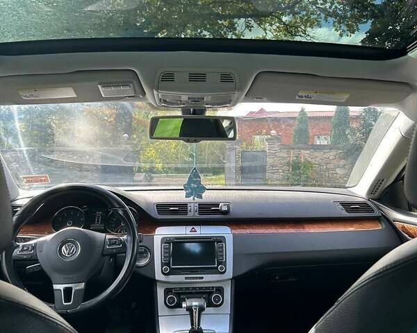 Фольксваген CC / Passat CC 2010 у Косове на Automoto.ua Сірий Фольксваген CC / Passat CC, об'ємом двигуна 1.98 л та пробігом 184 тис. км за 8500 $, фото 18 на Automoto.ua
