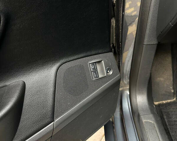 Серый Фольксваген CC / Passat CC, объемом двигателя 1.98 л и пробегом 237 тыс. км за 8100 $, фото 14 на Automoto.ua