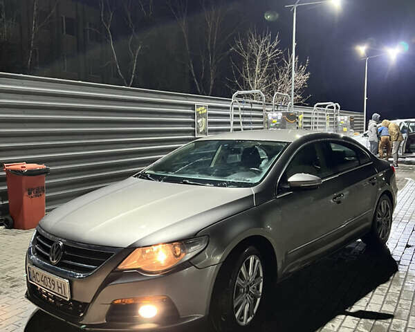 Серый Фольксваген CC / Passat CC, объемом двигателя 2 л и пробегом 220 тыс. км за 6950 $, фото 4 на Automoto.ua