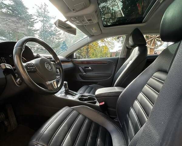 Фольксваген CC / Passat CC 2010 у Косове на Automoto.ua Сірий Фольксваген CC / Passat CC, об'ємом двигуна 1.98 л та пробігом 184 тис. км за 8500 $, фото 14 на Automoto.ua
