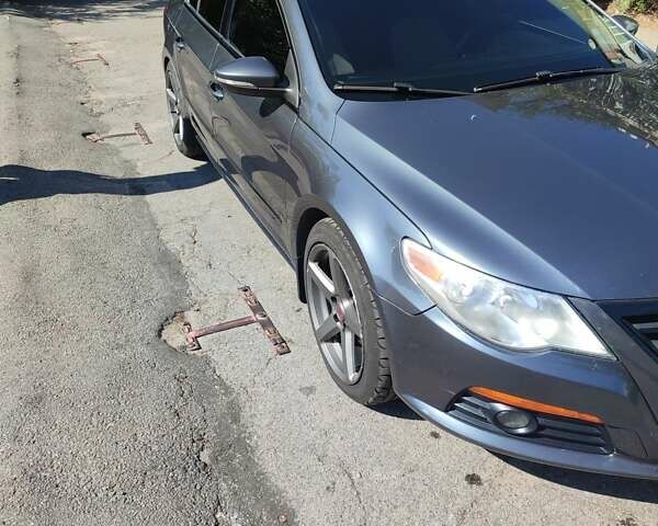 Сірий Фольксваген CC / Passat CC, об'ємом двигуна 1.98 л та пробігом 206 тис. км за 7500 $, фото 5 на Automoto.ua