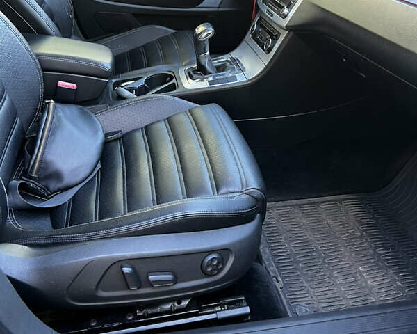 Серый Фольксваген CC / Passat CC, объемом двигателя 1.98 л и пробегом 176 тыс. км за 8200 $, фото 8 на Automoto.ua