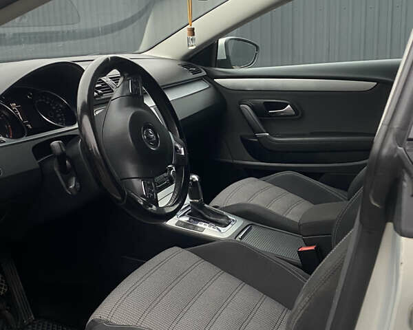 Серый Фольксваген CC / Passat CC, объемом двигателя 1.8 л и пробегом 265 тыс. км за 8300 $, фото 10 на Automoto.ua