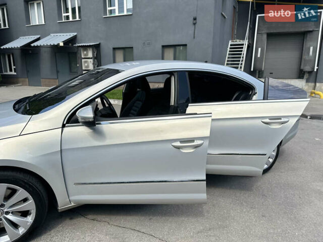 Сірий Фольксваген CC / Passat CC, об'ємом двигуна 1.98 л та пробігом 160 тис. км за 8399 $, фото 9 на Automoto.ua