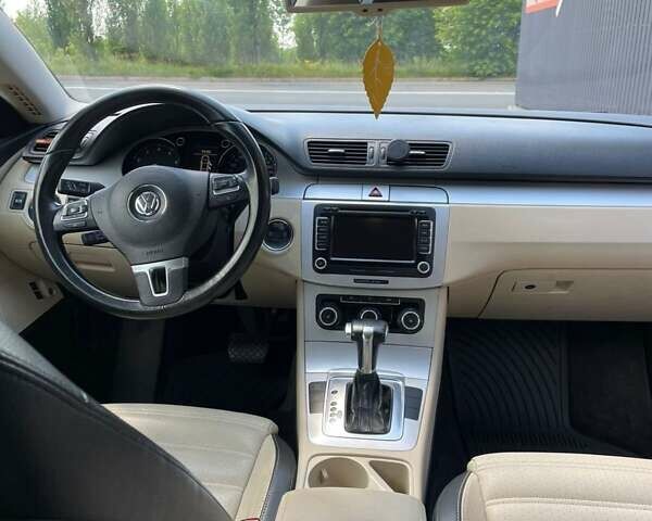 Серый Фольксваген CC / Passat CC, объемом двигателя 1.98 л и пробегом 238 тыс. км за 8200 $, фото 5 на Automoto.ua