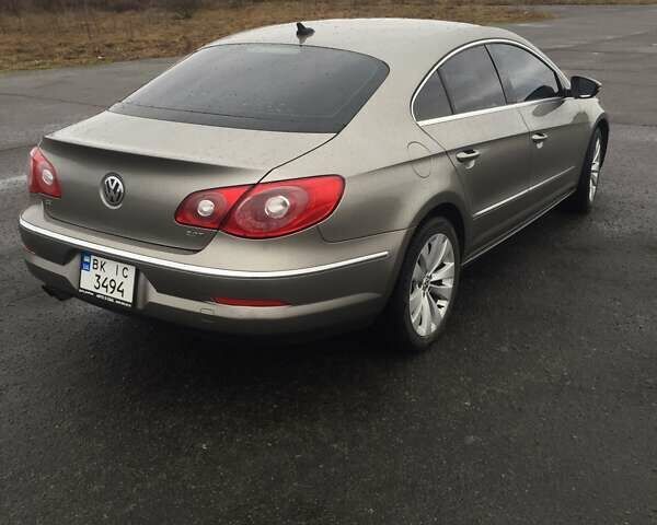 Серый Фольксваген CC / Passat CC, объемом двигателя 1.98 л и пробегом 244 тыс. км за 7500 $, фото 11 на Automoto.ua