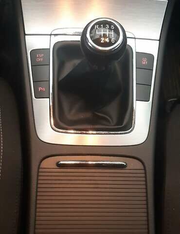 Серый Фольксваген CC / Passat CC, объемом двигателя 1.8 л и пробегом 286 тыс. км за 8200 $, фото 35 на Automoto.ua