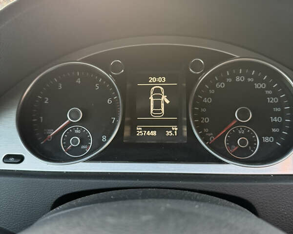 Серый Фольксваген CC / Passat CC, объемом двигателя 2 л и пробегом 250 тыс. км за 7500 $, фото 9 на Automoto.ua