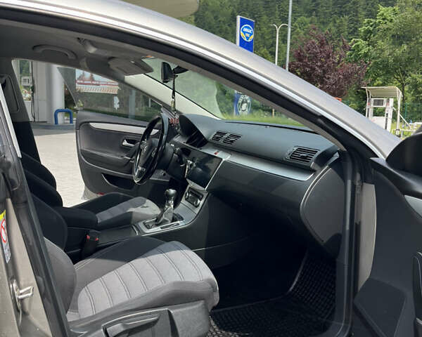 Серый Фольксваген CC / Passat CC, объемом двигателя 1.97 л и пробегом 209 тыс. км за 9300 $, фото 16 на Automoto.ua