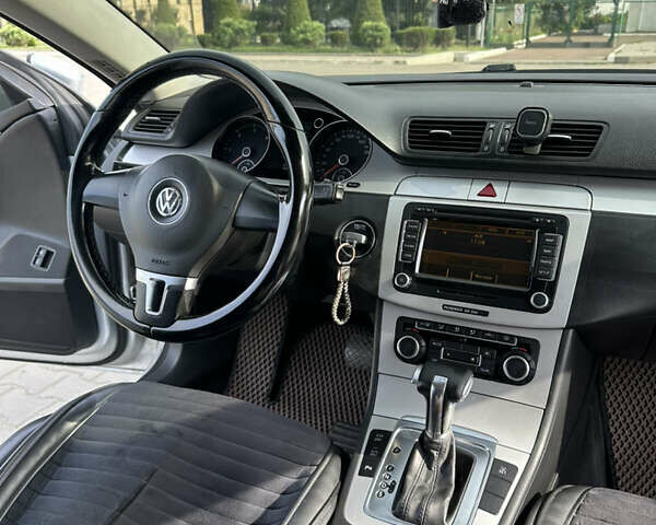 Серый Фольксваген CC / Passat CC, объемом двигателя 1.97 л и пробегом 283 тыс. км за 9100 $, фото 27 на Automoto.ua