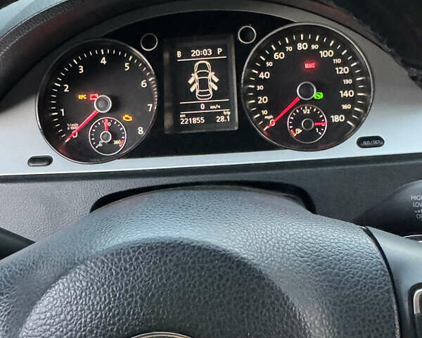 Сірий Фольксваген CC / Passat CC, об'ємом двигуна 1.98 л та пробігом 222 тис. км за 11500 $, фото 5 на Automoto.ua