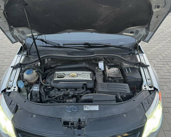 Сірий Фольксваген CC / Passat CC, об'ємом двигуна 1.98 л та пробігом 222 тис. км за 11500 $, фото 28 на Automoto.ua