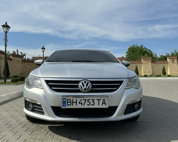 Серый Фольксваген CC / Passat CC, объемом двигателя 1.97 л и пробегом 283 тыс. км за 9100 $, фото 4 на Automoto.ua