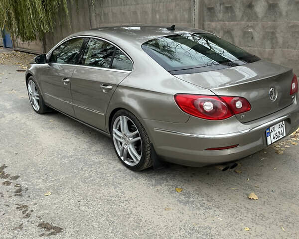 Серый Фольксваген CC / Passat CC, объемом двигателя 1.98 л и пробегом 290 тыс. км за 8300 $, фото 3 на Automoto.ua