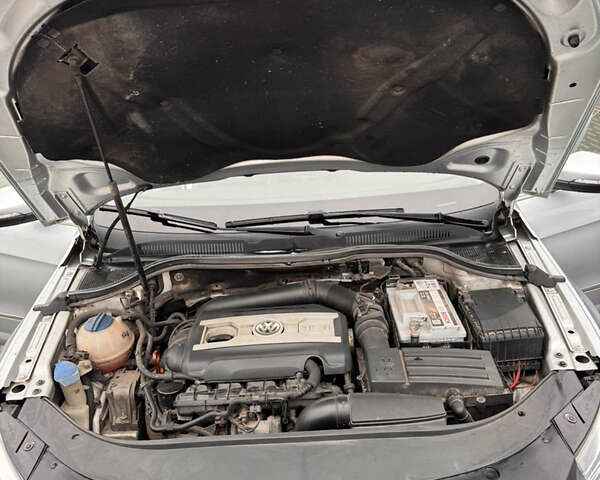 Серый Фольксваген CC / Passat CC, объемом двигателя 1.98 л и пробегом 183 тыс. км за 9000 $, фото 42 на Automoto.ua