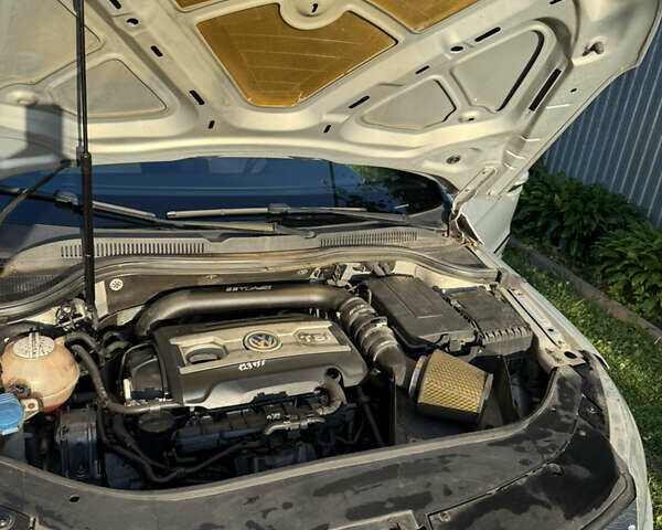 Серый Фольксваген CC / Passat CC, объемом двигателя 1.98 л и пробегом 109 тыс. км за 8200 $, фото 10 на Automoto.ua