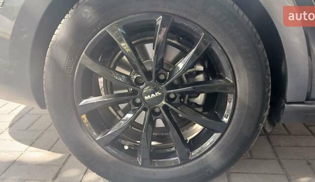 Серый Фольксваген CC / Passat CC, объемом двигателя 1.98 л и пробегом 221 тыс. км за 10500 $, фото 12 на Automoto.ua