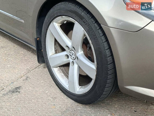 Сірий Фольксваген CC / Passat CC, об'ємом двигуна 2 л та пробігом 215 тис. км за 9490 $, фото 6 на Automoto.ua