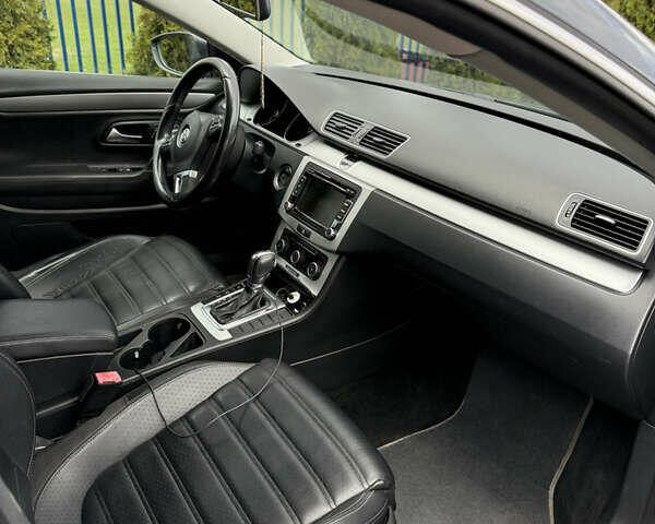 Сірий Фольксваген CC / Passat CC, об'ємом двигуна 1.98 л та пробігом 261 тис. км за 8300 $, фото 27 на Automoto.ua
