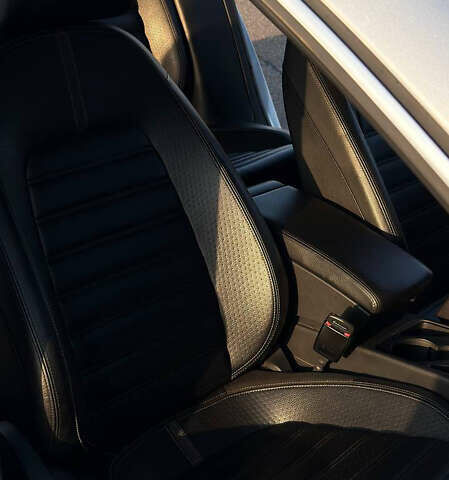 Серый Фольксваген CC / Passat CC, объемом двигателя 1.98 л и пробегом 203 тыс. км за 8500 $, фото 12 на Automoto.ua