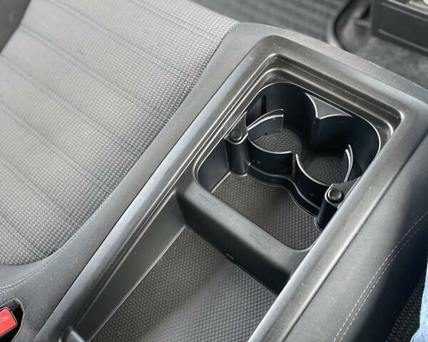 Серый Фольксваген CC / Passat CC, объемом двигателя 1.97 л и пробегом 243 тыс. км за 10600 $, фото 19 на Automoto.ua