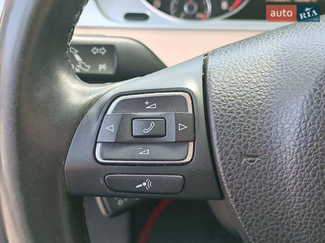 Сірий Фольксваген CC / Passat CC, об'ємом двигуна 2 л та пробігом 215 тис. км за 9490 $, фото 25 на Automoto.ua