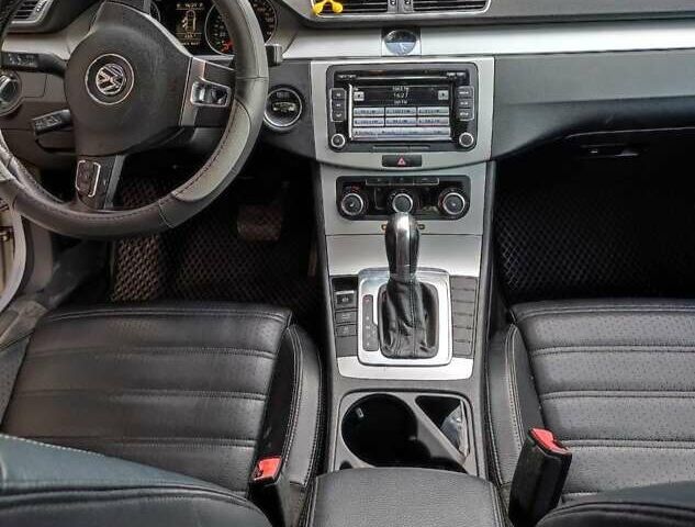Серый Фольксваген CC / Passat CC, объемом двигателя 2 л и пробегом 292 тыс. км за 8400 $, фото 11 на Automoto.ua