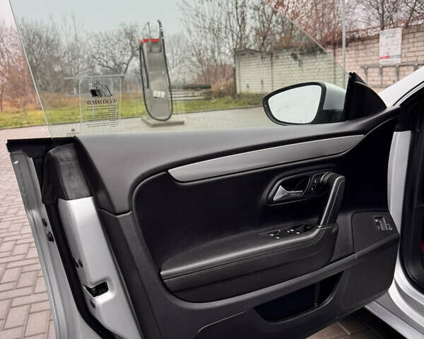 Серый Фольксваген CC / Passat CC, объемом двигателя 1.98 л и пробегом 183 тыс. км за 9000 $, фото 10 на Automoto.ua