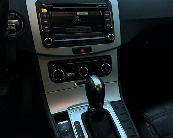 Серый Фольксваген CC / Passat CC, объемом двигателя 1.98 л и пробегом 195 тыс. км за 8400 $, фото 14 на Automoto.ua