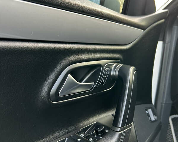 Сірий Фольксваген CC / Passat CC, об'ємом двигуна 1.98 л та пробігом 237 тис. км за 8800 $, фото 26 на Automoto.ua