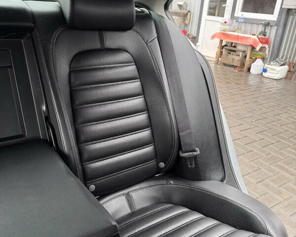 Серый Фольксваген CC / Passat CC, объемом двигателя 1.98 л и пробегом 183 тыс. км за 9000 $, фото 30 на Automoto.ua