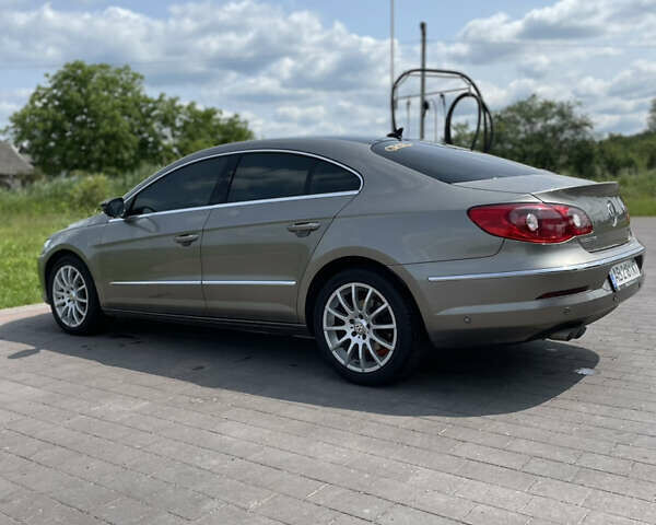 Серый Фольксваген CC / Passat CC, объемом двигателя 1.97 л и пробегом 243 тыс. км за 10600 $, фото 7 на Automoto.ua