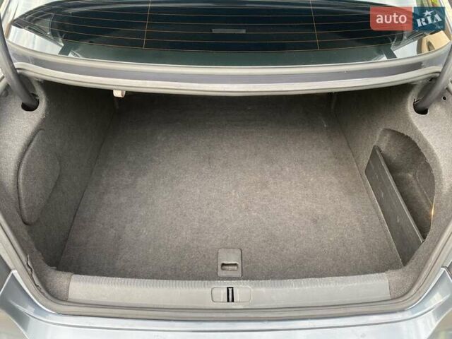 Сірий Фольксваген CC / Passat CC, об'ємом двигуна 1.98 л та пробігом 220 тис. км за 8500 $, фото 25 на Automoto.ua