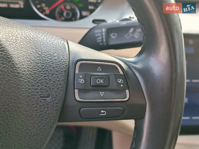 Сірий Фольксваген CC / Passat CC, об'ємом двигуна 2 л та пробігом 215 тис. км за 9490 $, фото 26 на Automoto.ua
