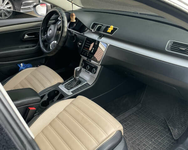 Серый Фольксваген CC / Passat CC, объемом двигателя 1.98 л и пробегом 238 тыс. км за 8100 $, фото 2 на Automoto.ua