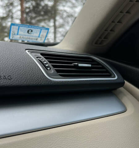 Сірий Фольксваген CC / Passat CC, об'ємом двигуна 1.98 л та пробігом 274 тис. км за 8900 $, фото 22 на Automoto.ua