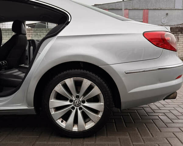 Серый Фольксваген CC / Passat CC, объемом двигателя 1.98 л и пробегом 183 тыс. км за 9000 $, фото 24 на Automoto.ua