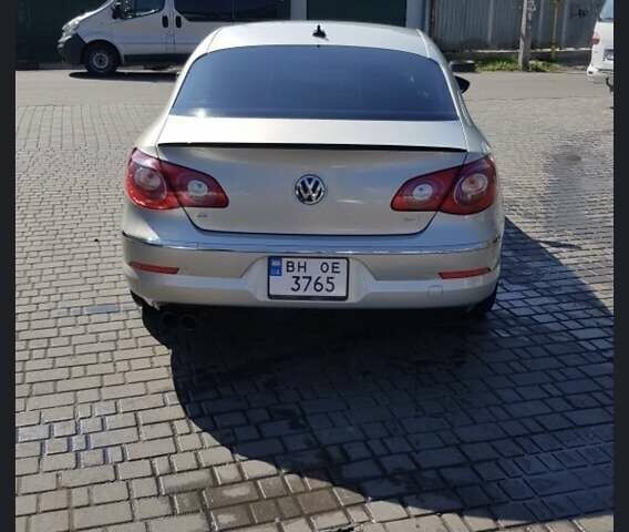 Серый Фольксваген CC / Passat CC, объемом двигателя 1.98 л и пробегом 230 тыс. км за 9999 $, фото 2 на Automoto.ua